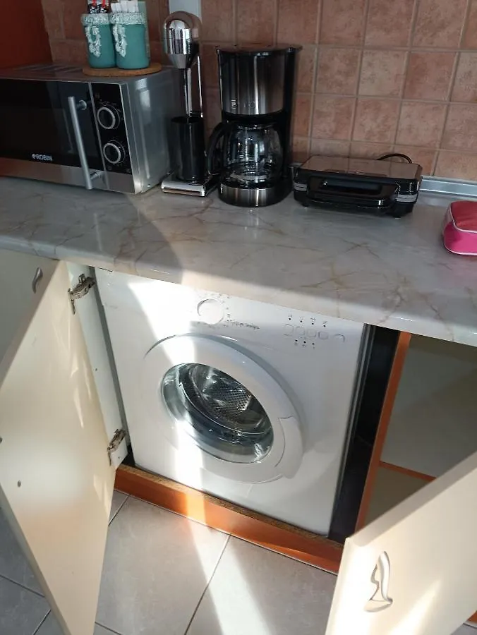דירות ניאה מיכאניונה Fedra יוון